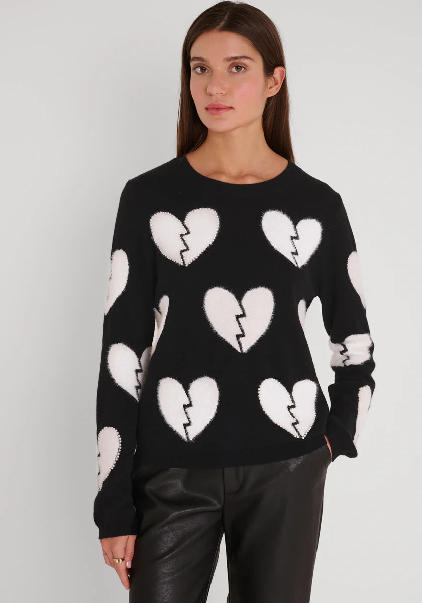 Princess Goes to Hollywood Broken Heart with pearls in black
