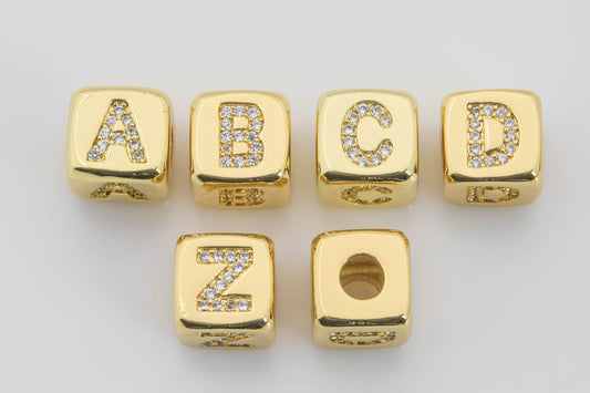 Livie Jewelry Cube Letter + Necklace